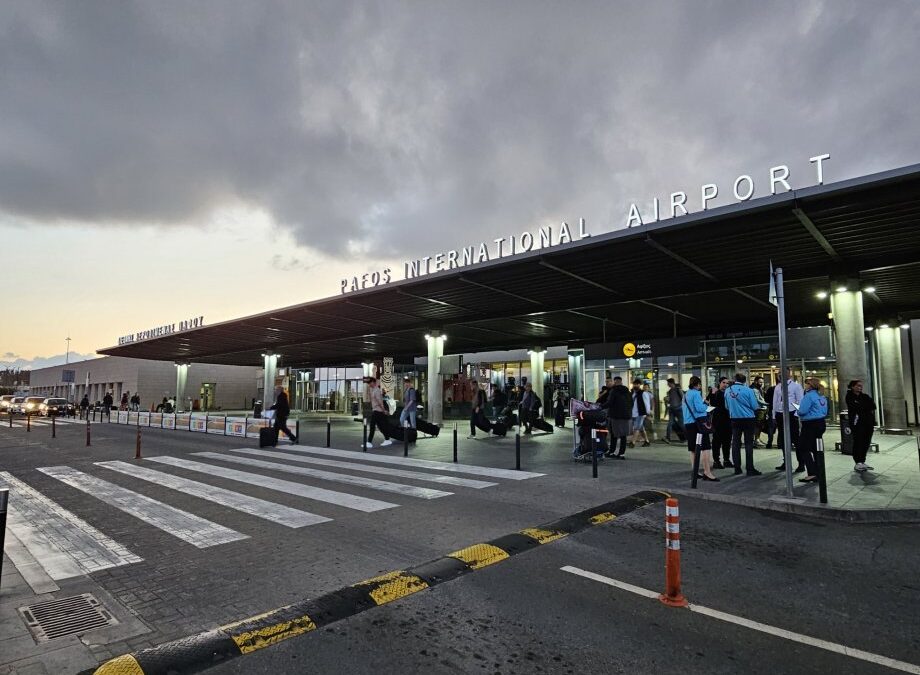 Book a Taxi to and from Limassol City to Paphos International Airport